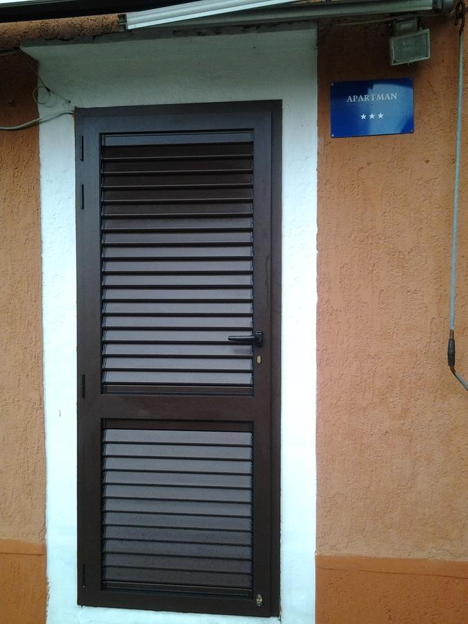 Apartment Mira Cres Exterior foto